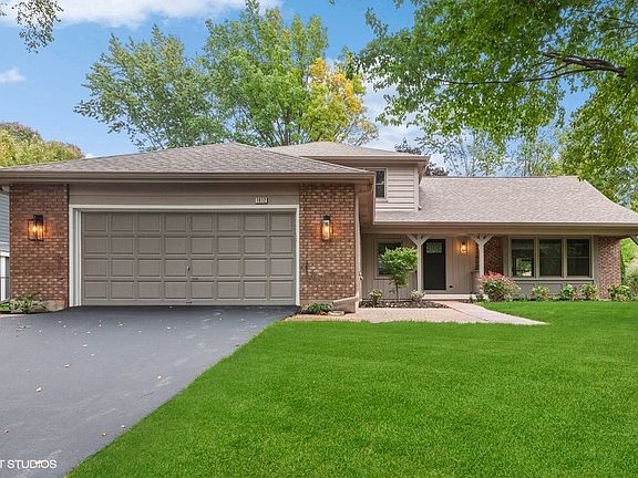 2nd image of 1012 Williamsburg Dr