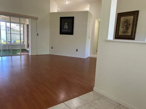 1316 SE 26th Ter, Cape Coral, FL 33904