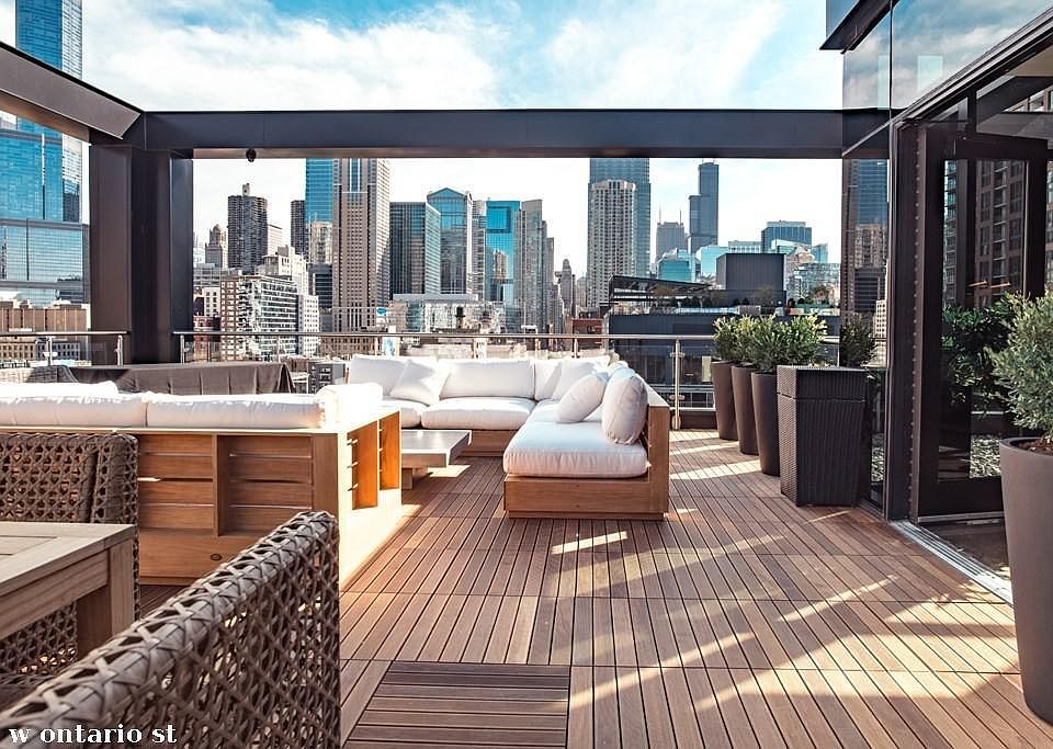 1st image of 33 W Ontario St #625