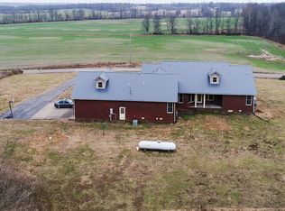 694 County Road 1018, Cunningham, KY 42035