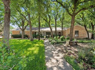 3924 Cimmaron Trl, Granbury, TX 76049