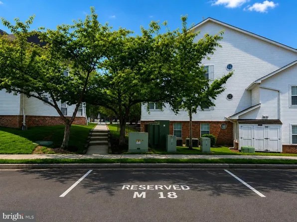 6640 Lake Park Dr APT 208, Greenbelt, MD 20770