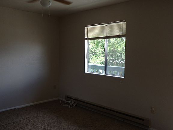 3rd image of 3184 N Truwood Dr APT D