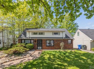 49 Park Ave, Iselin, NJ 08830