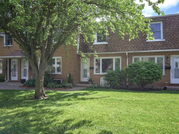 884 Notre Dame Dr #7, London, ON N6J 3C4