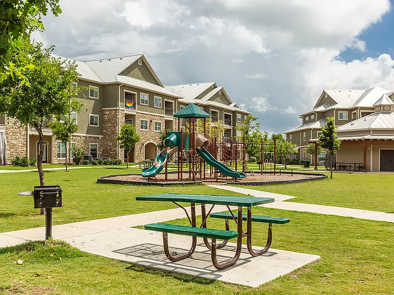 Freedom Hills Ranch Apartments — Photo 106