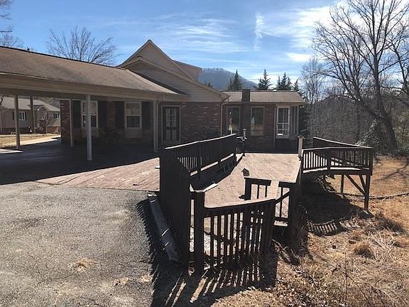 5th image of 3545 Terra Firma Dr