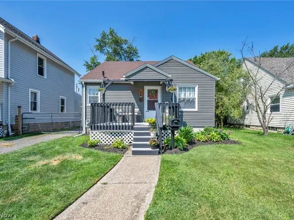 166 Brandtson Ave, Elyria, OH 44035