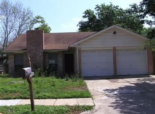 6911 Zapata Dr, Houston, TX 77083