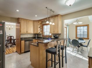 2753 Northwest Blvd, Columbus, OH 43221
