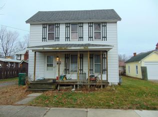 405 West St, Three Rivers, MI 49093