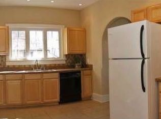 311 W Ells Ave, Champaign, IL 61820