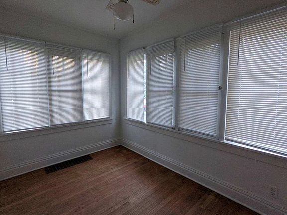 5th image of 916 17th St #2