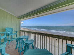 918 N New River Dr APT 627, Surf City, NC 28445