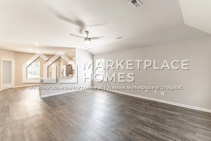 135 Broughton St — Photo 7