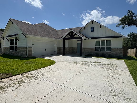 2nd image of 17376 Cedar Rock Ct #B