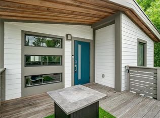 3260 Woodside Ave, Naples, FL 34112
