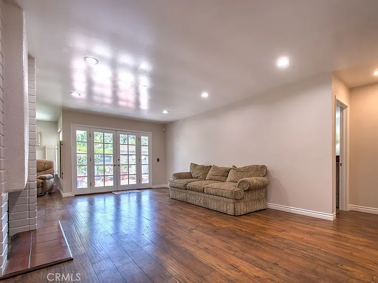 17252 Citron — Photo 27
