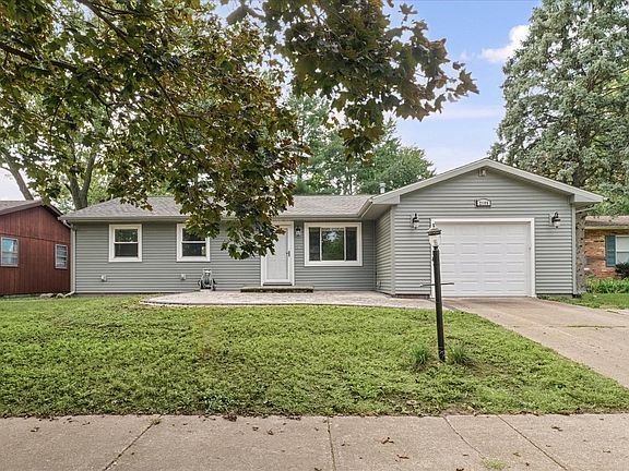 2nd image of 2105 Blackthorn Dr