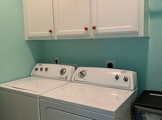 864 Kahla Dr, Crystal Beach, TX 77650
