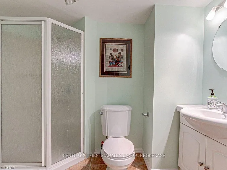 91 Meadowridge Rd — Photo 20