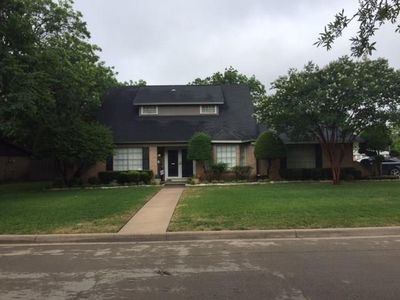 200 Smith St, Burleson, TX, 76028