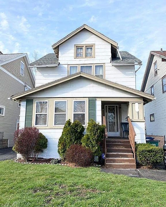 1st image of 420 Lasalle Ave