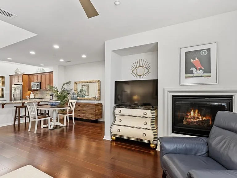 71 Brownstone Way — Photo 5