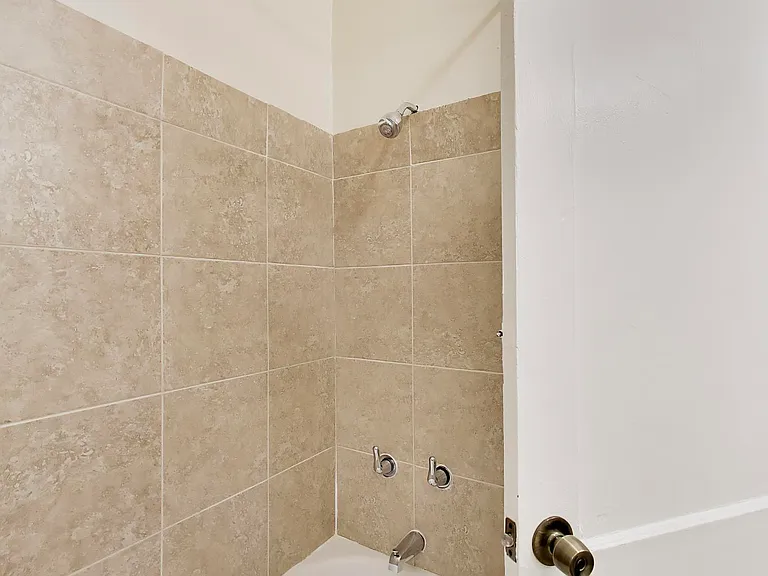 3149 W Lyndale St #2 — Photo 21