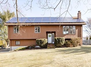 3 Cox Ln, Methuen, MA 01844