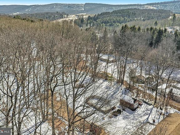 5th image of 4 Codorus Rd