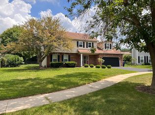 858 Balton Ct, Naperville, IL 60563