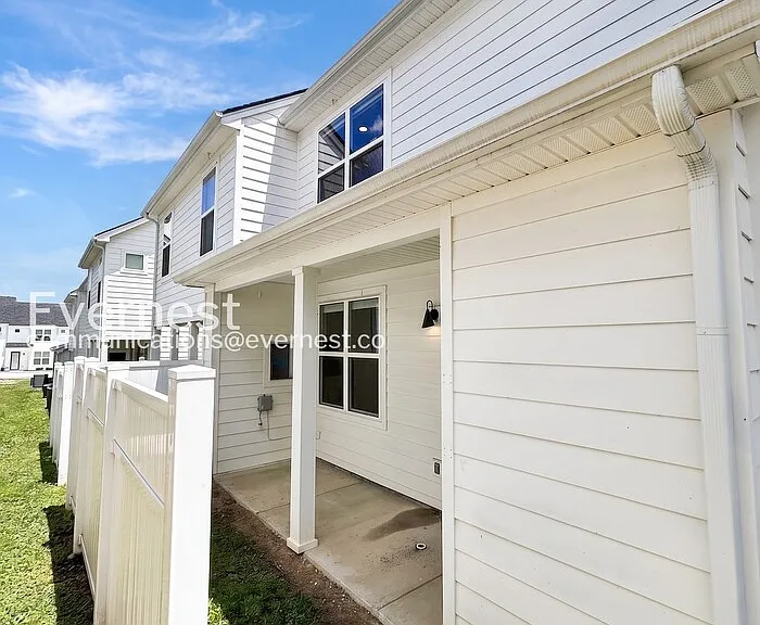 303 Jeffries Way — Photo 15
