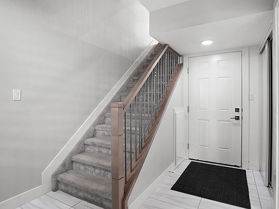5th image of 230 Edgemont Rd NW #15