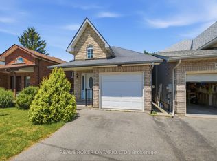 5 John Harvey St, Uxbridge, ON L9P1C3