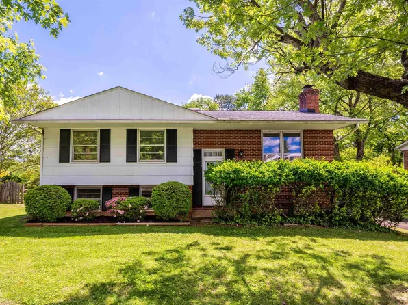 1292 Kenwood Ln, Charlottesville, VA 22901