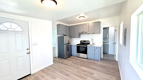 834 Linden Ave #B Photo 1