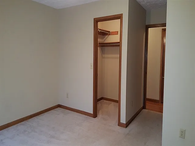 2630 Alexander Ct — Photo 10