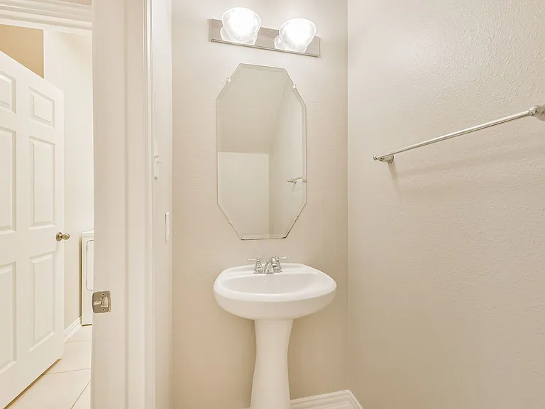 6 Cordella Pl — Photo 22