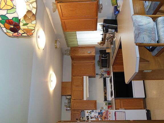 3rd image of 10234 Ainsworth Ave S