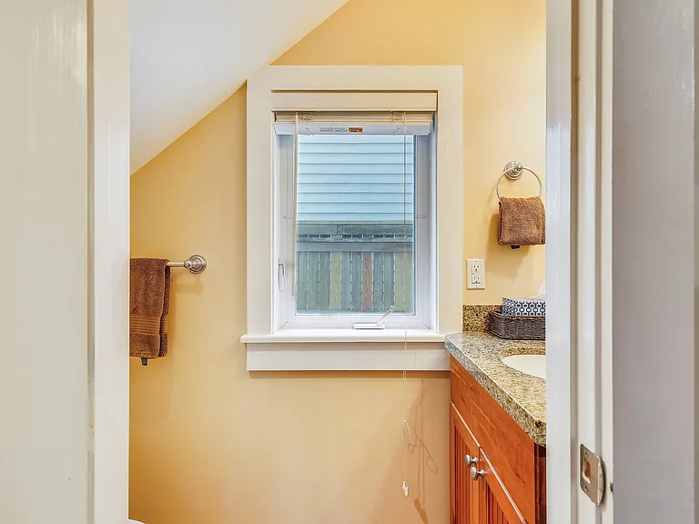 1011 Simonton St #2 — Photo 13