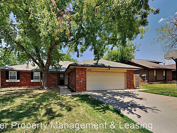 2nd image of 2701 Fairfield Dr