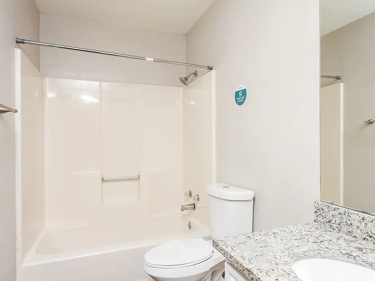 907 Park Place Blvd — Photo 13