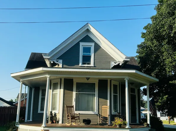 1160 Franklin Ave, Brookville, IN 47012