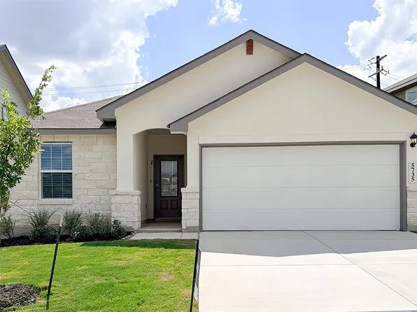 5735 Gray Moore, San Antonio, TX 78245