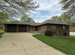 5069 S Charleston Ave, Springfield, MO 65804