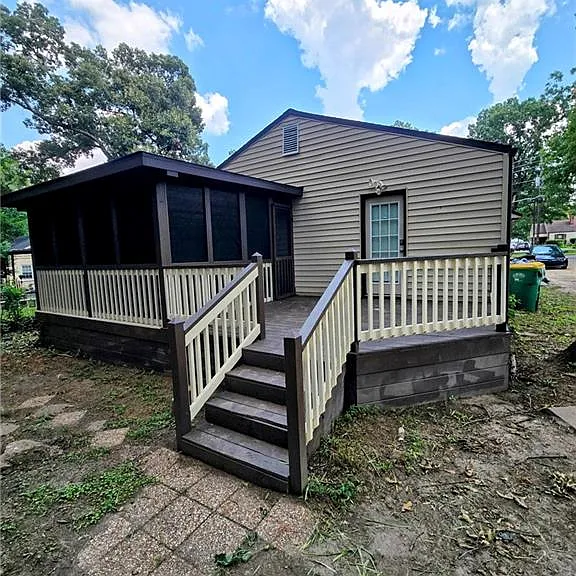 5041 Ash St — Photo 1