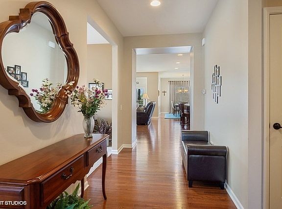 2nd image of 3440 Rockwell Cir