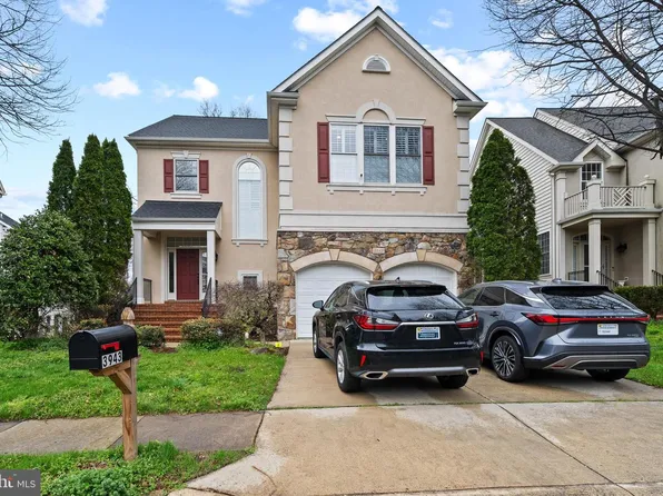 3943 Highland Oaks Dr, Fairfax, VA 22033