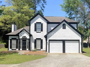 897 Dunlin Fields Dr, Lawrenceville, GA 30044